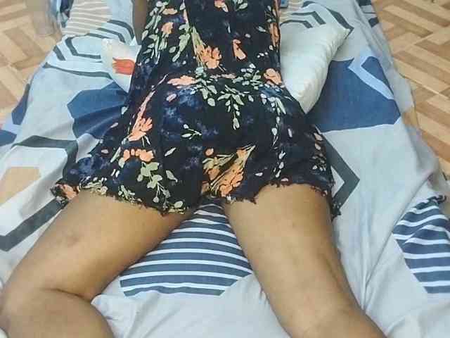petittegoddess254 webcam