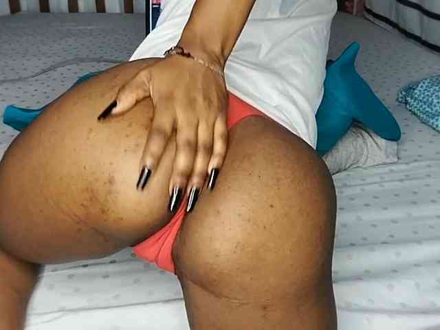 petittegoddess254 webcam