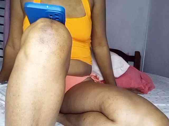 petittegoddess254 webcam