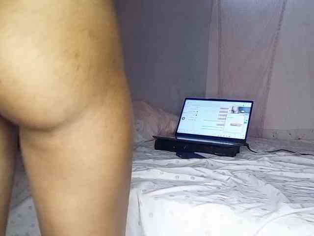 petittegoddess254 webcam