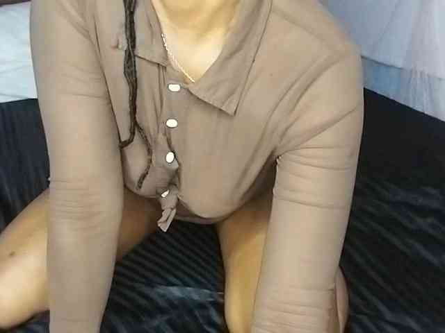 petittegoddess254 petittegoddess254
