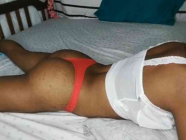 petittegoddess254 webcam