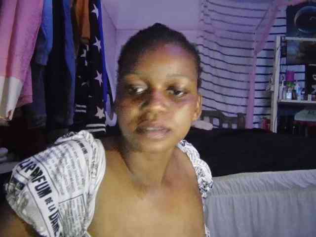petittegoddess254 webcam