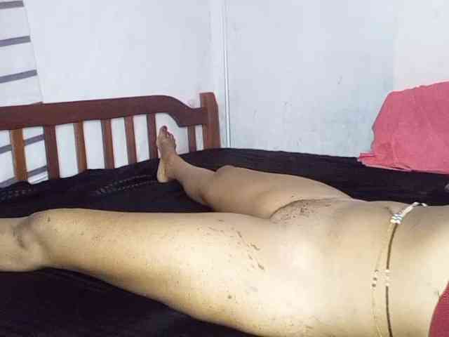 petittegoddess254 webcam