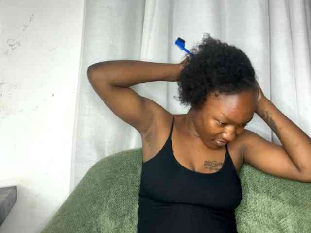 petittegoddess254 webcam