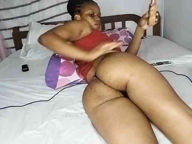 petittegoddess254 webcam