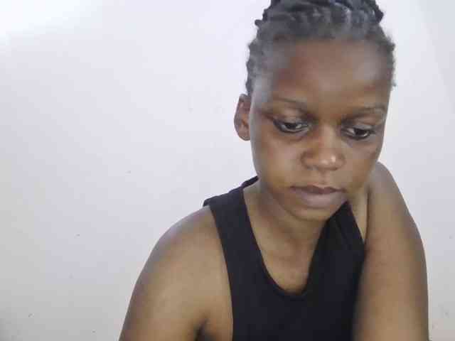 petittegoddess254 petittegoddess254