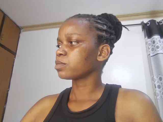 petittegoddess254 webcam