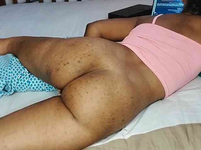 petittegoddess254 petittegoddess254