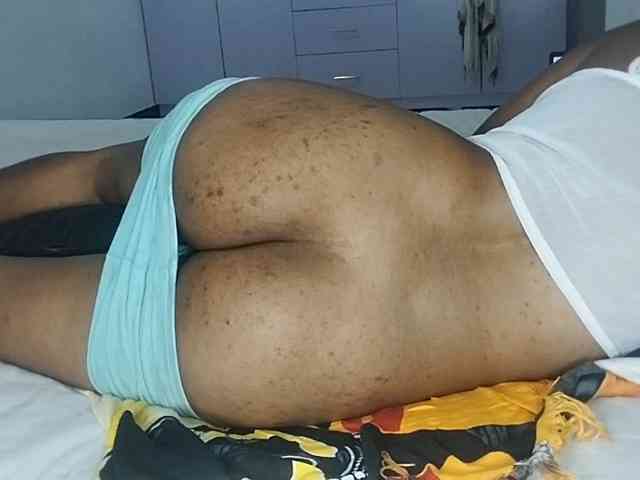 petittegoddess254 webcam
