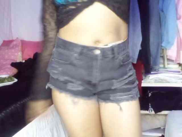 petittegoddess254 webcam