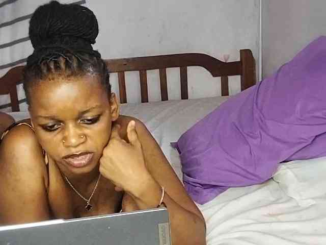 petittegoddess254
