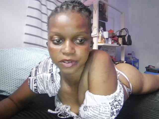 petittegoddess254