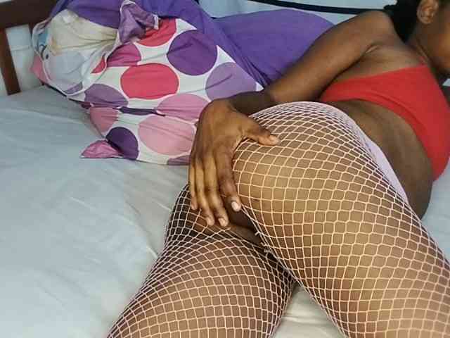 petittegoddess254