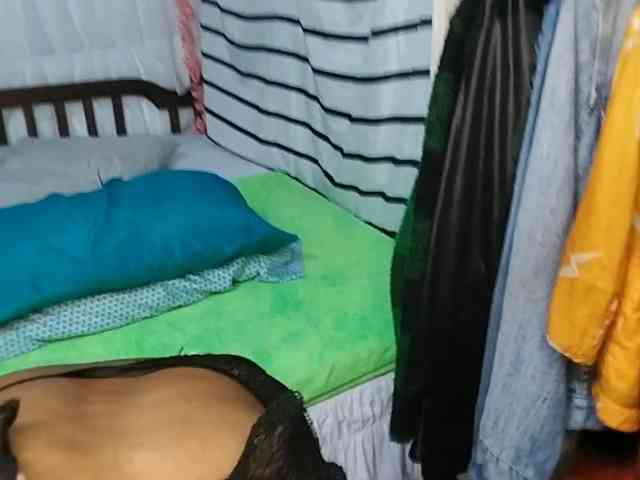 petittegoddess254 webcam