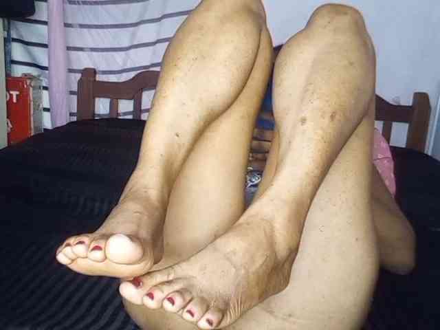 petittegoddess254 webcam