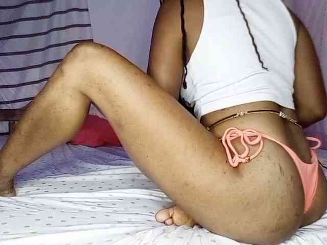 petittegoddess254 petittegoddess254