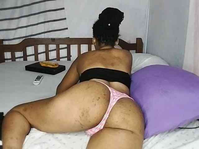 petittegoddess254 webcam