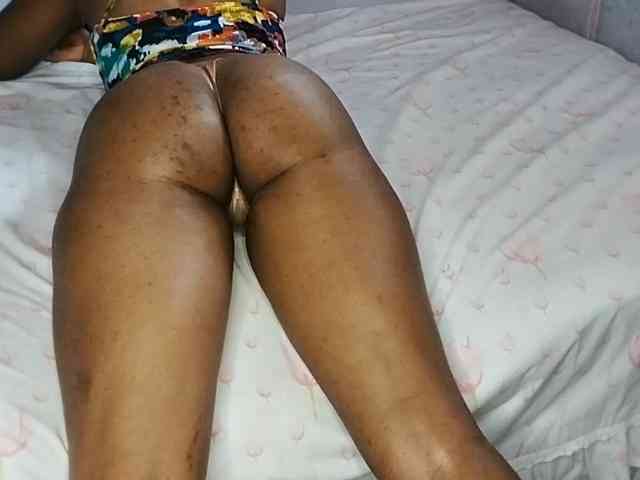 petittegoddess254 webcam