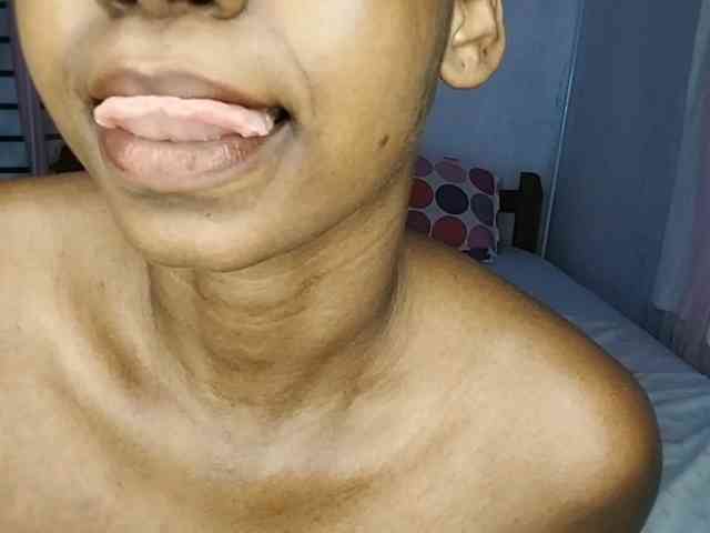 petittegoddess254 webcam