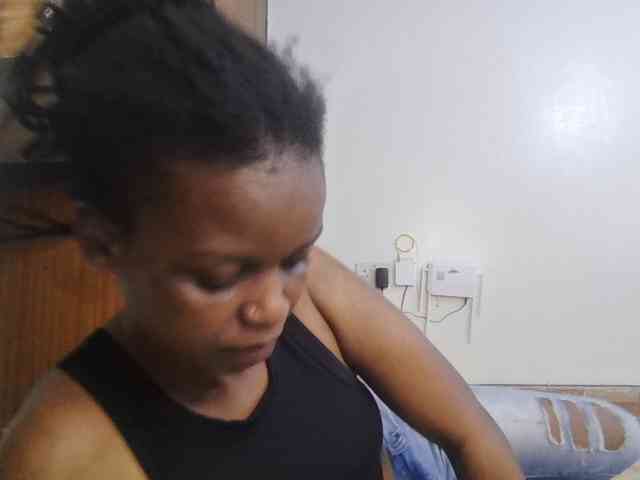 petittegoddess254 webcam