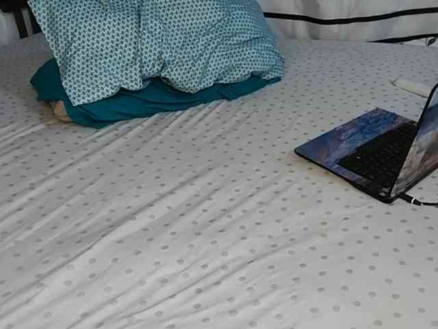 petittegoddess254 webcam