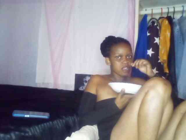 petittegoddess254 webcam