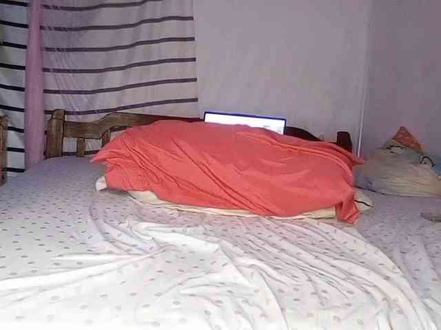 petittegoddess254 webcam