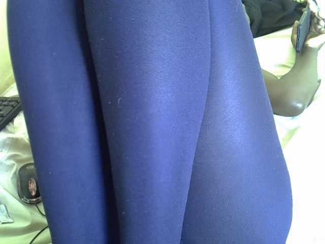 Hotdomina2 live cam