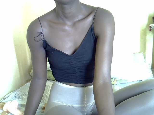 Hotdomina2 live cam on BongaCams
