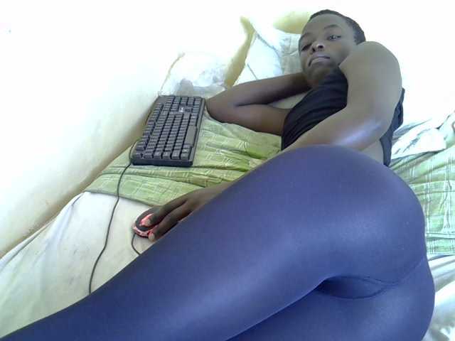 Hotdomina2 live cam on BongaCams