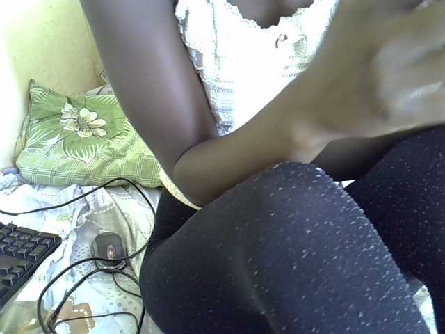 Hotdomina2 live cam on BongaCams