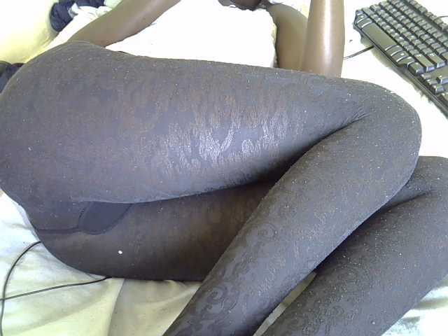 Hotdomina2 live cam on BongaCams