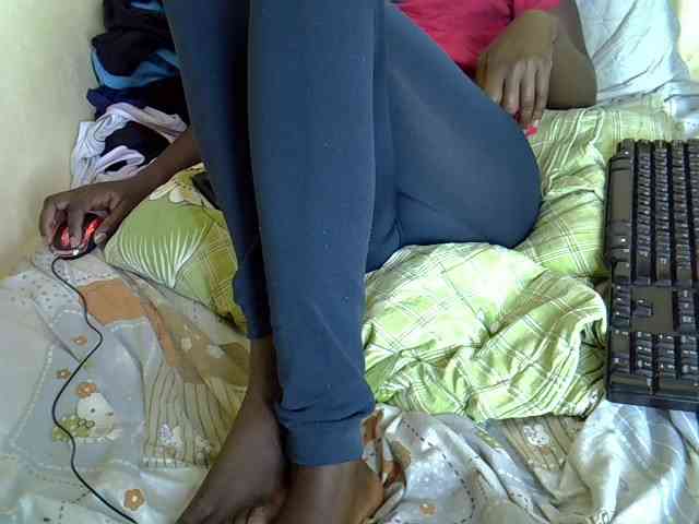 Hotdomina2 webcam