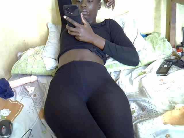 Hotdomina2 webcam