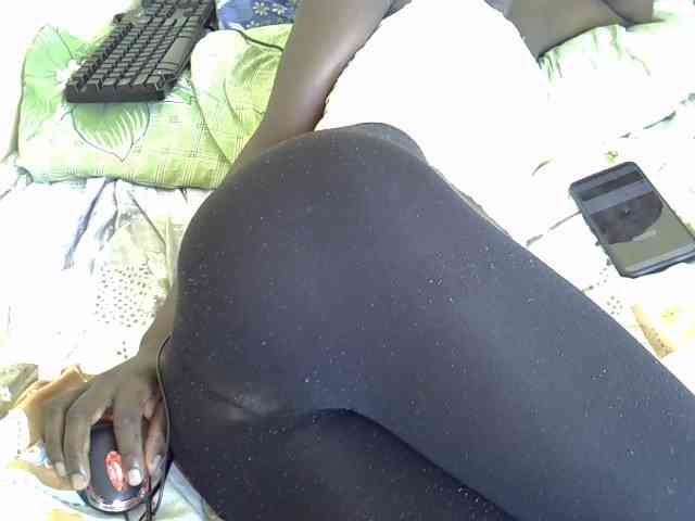 Hotdomina2 webcam