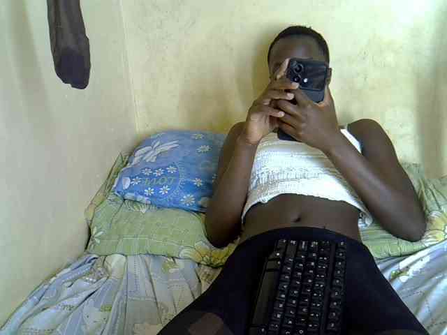 Hotdomina2 webcam
