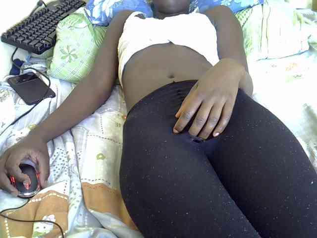 Hotdomina2 webcam