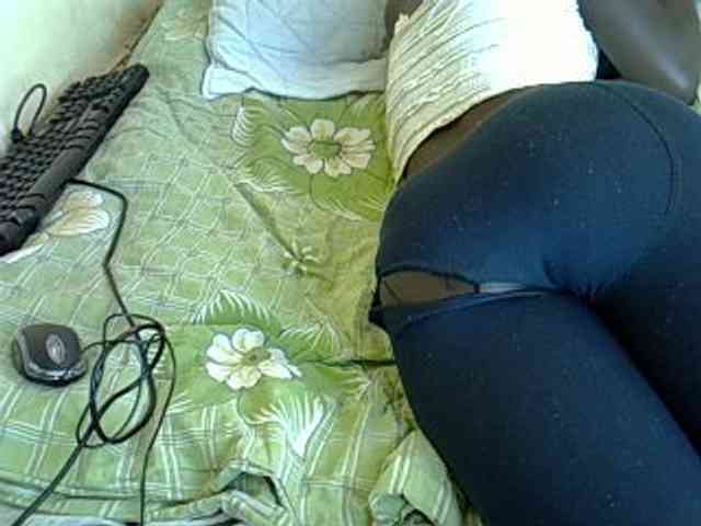 Hotdomina2 webcam