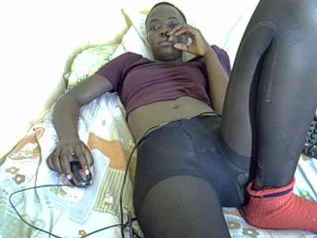 Hotdomina2 webcam
