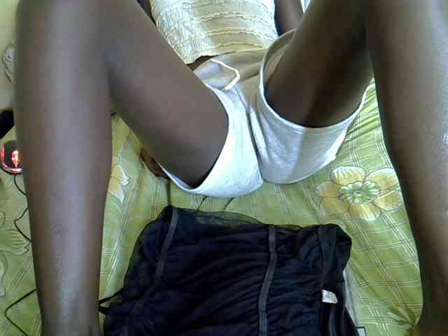 Hotdomina2 webcam
