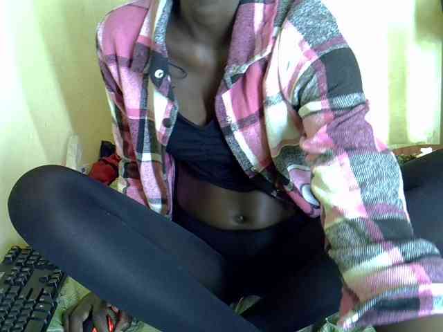 Hotdomina2 webcam