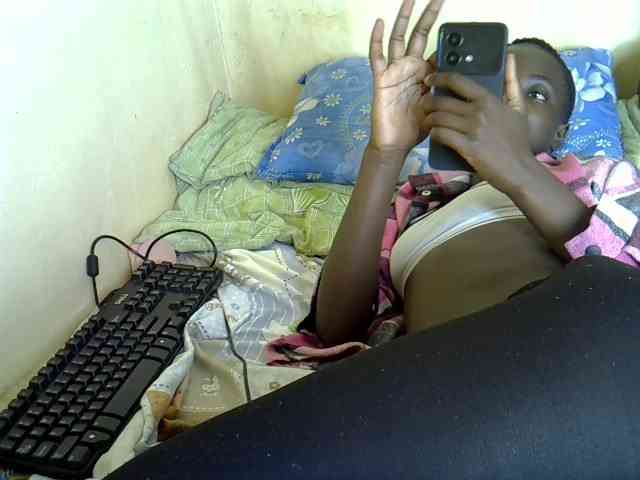 Hotdomina2 webcam