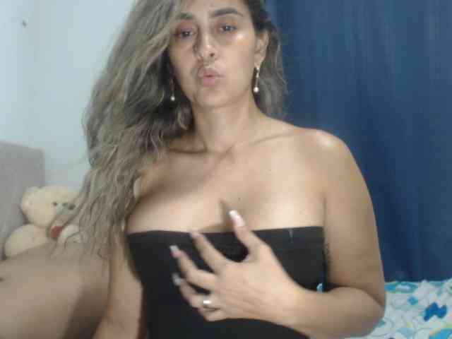 Modelo: fuckmyass