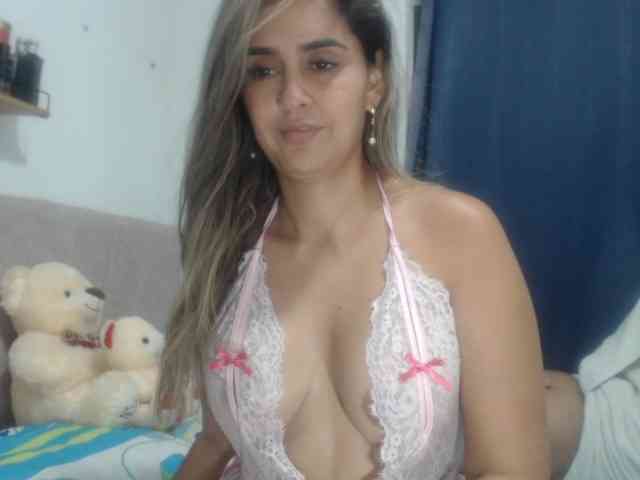 fuckmyass Live Webcam on BongaCams
