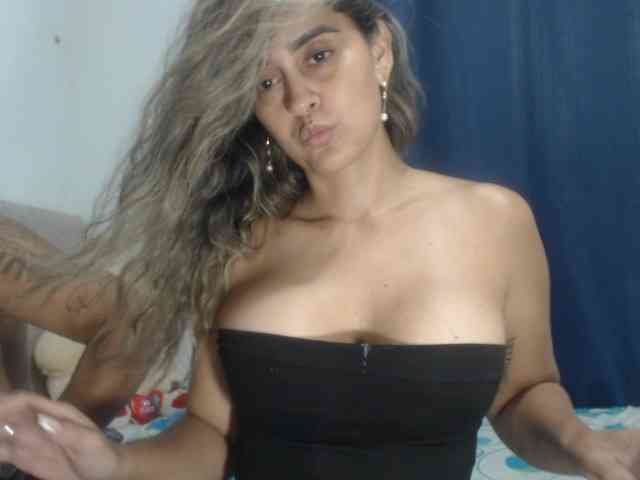 Modelo: fuckmyass