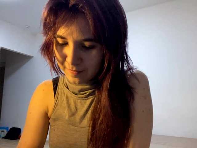 AngelinaVier live cam on BongaCams