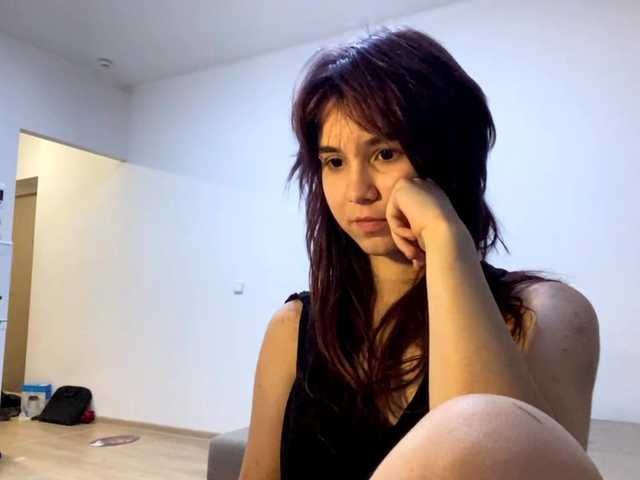 AngelinaVier live cam on BongaCams