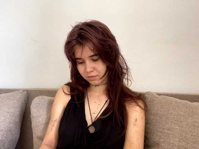 AngelinaVier live cam on BongaCams