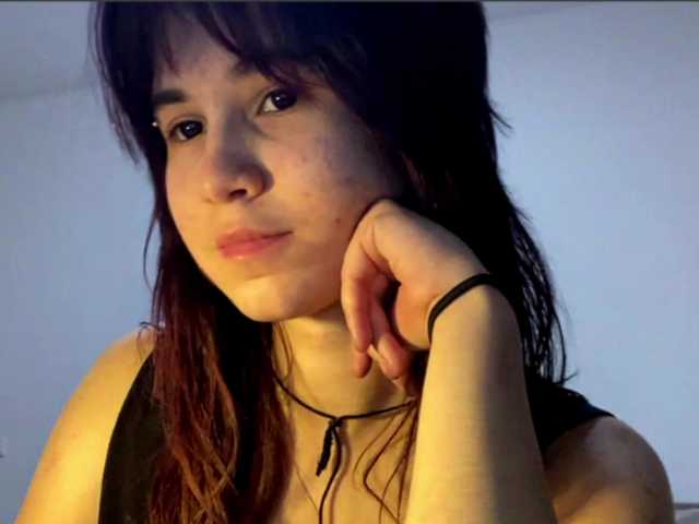 AngelinaVier live cam on BongaCams